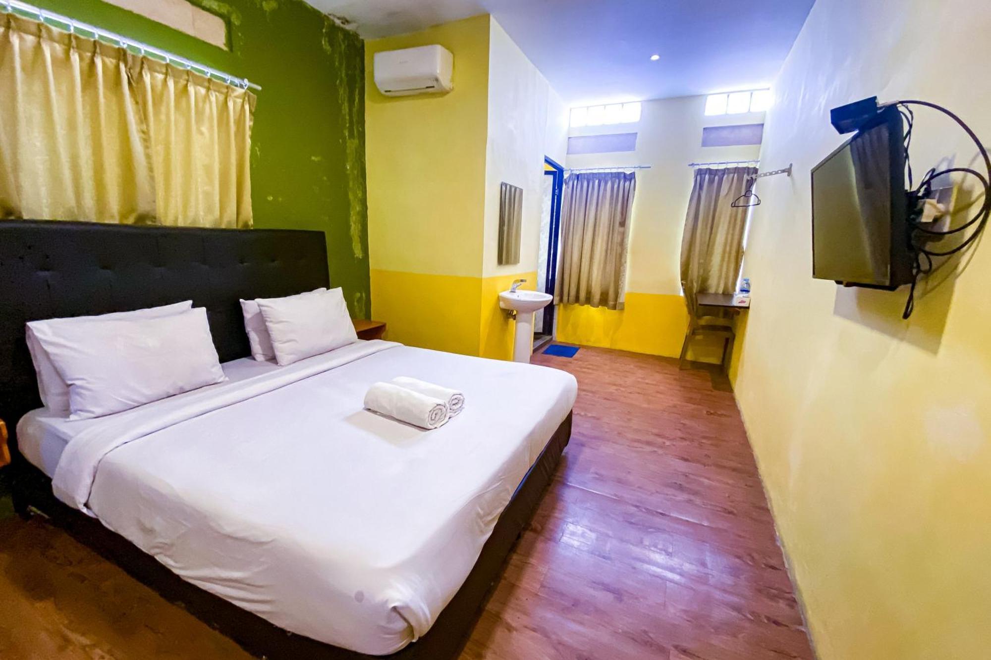 Reddoorz At Sentosa Jaya Helvetia Hotel Medan Ngoại thất bức ảnh