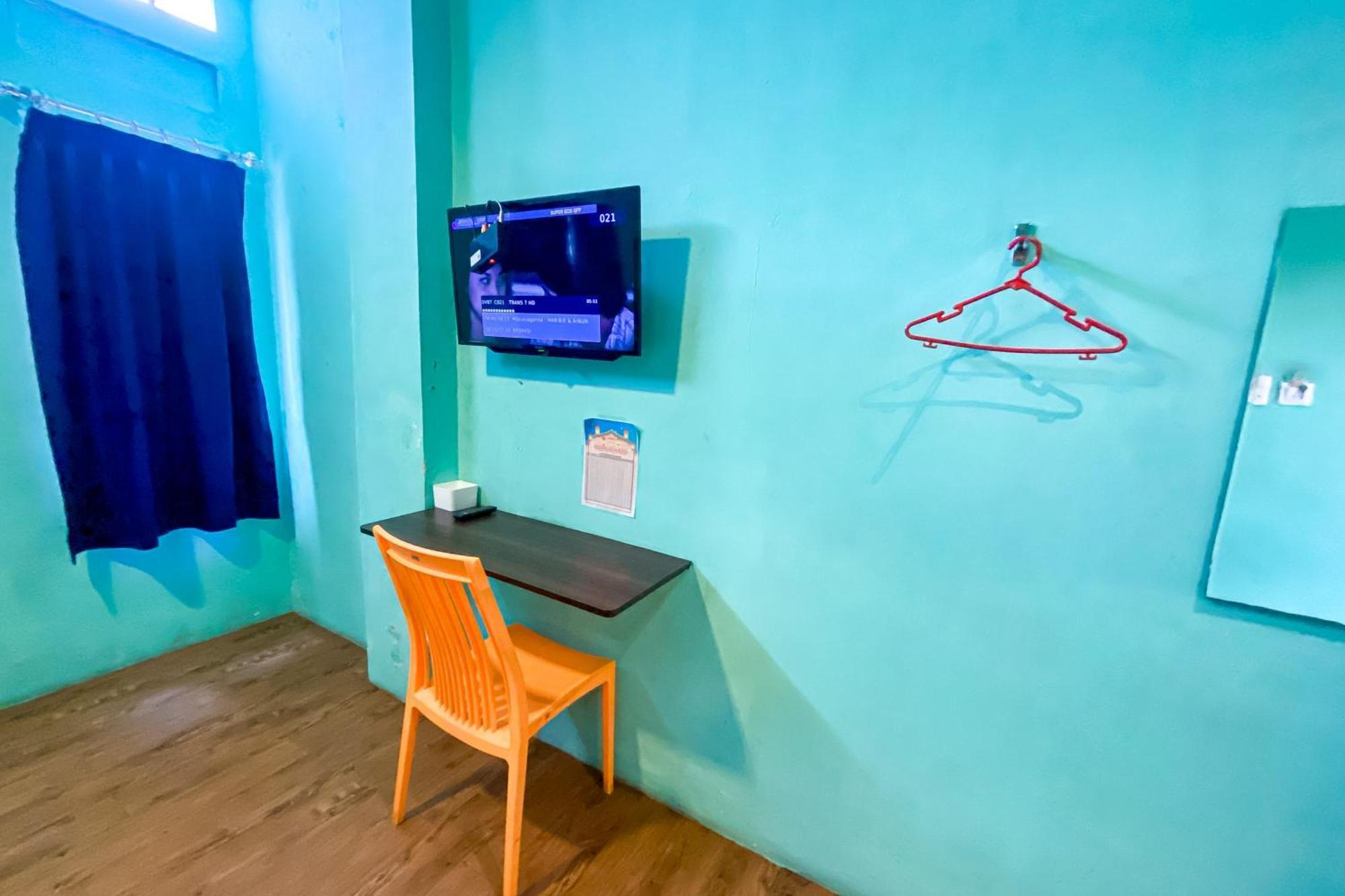Reddoorz At Sentosa Jaya Helvetia Hotel Medan Ngoại thất bức ảnh