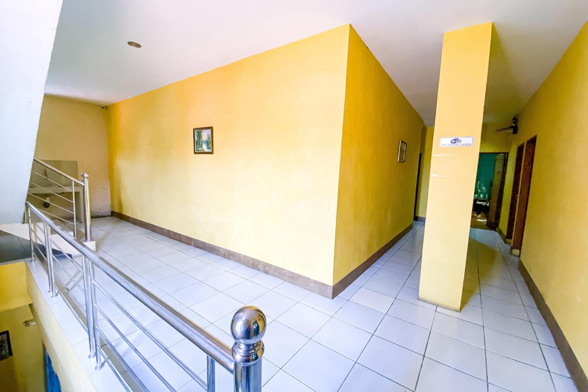 Reddoorz At Sentosa Jaya Helvetia Hotel Medan Ngoại thất bức ảnh